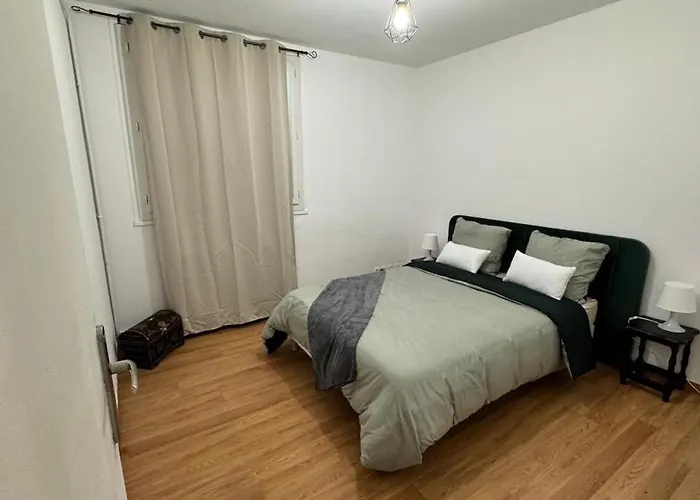 Comfortable Furnished Apartment